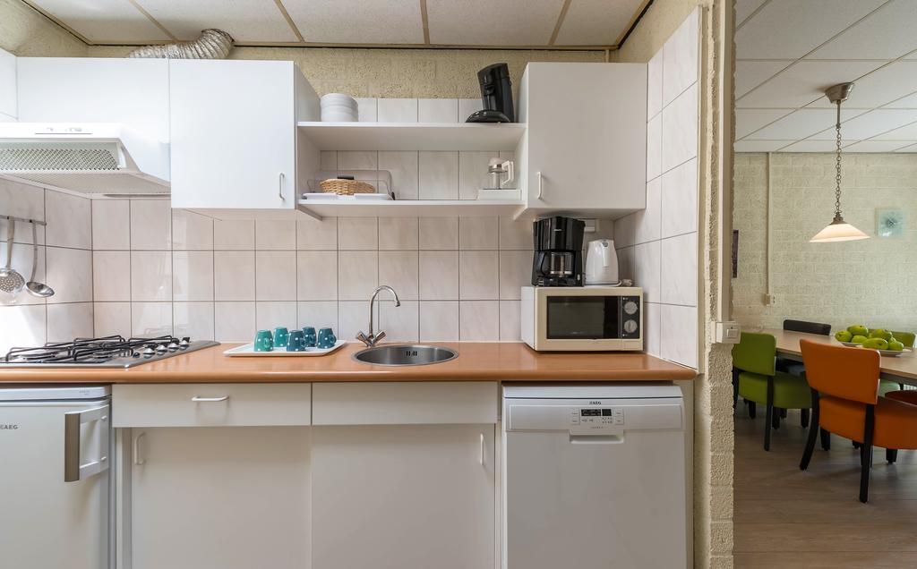 Roompot Schin Op Geul Born Szoba fotó