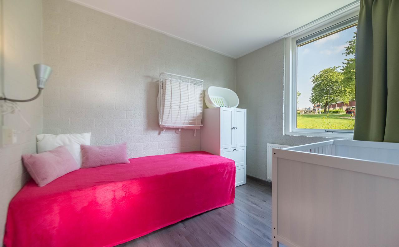 Roompot Schin Op Geul Born Szoba fotó